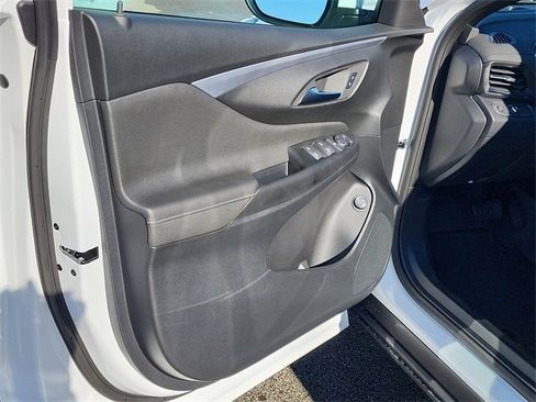 New 2026 Buick Envista Preferred w/ Convenience I Package image 10