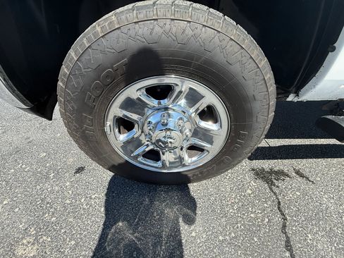 Used 2018 RAM 2500 SLT AWD/4WD image 21