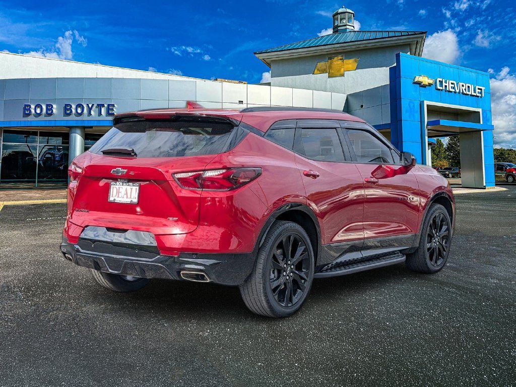 Used 2022 Chevrolet Blazer RS w/ Driver Confidence II Package FWD image 3