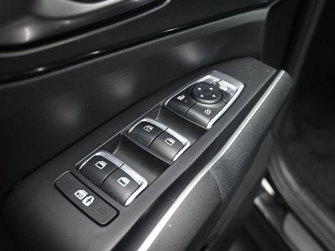 Used 2025 Kia Sorento S w/ Panoramic Sunroof Package FWD image 23