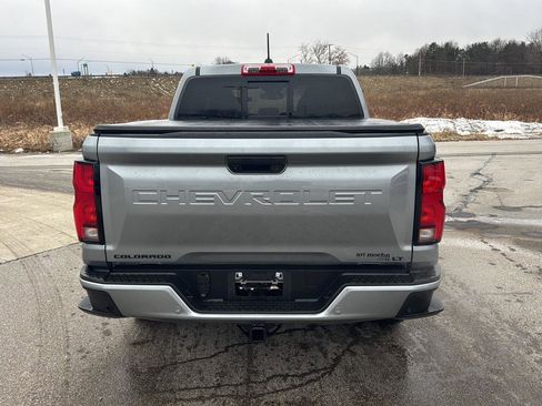 Used 2024 Chevrolet Colorado LT w/ LT Convenience Package III image 4