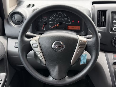 Used 2021 Nissan NV200 SV image 15
