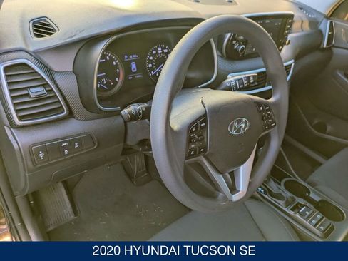 Used 2020 Hyundai Tucson SE image 18