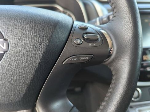 Certified 2024 Nissan Murano SV FWD image 42