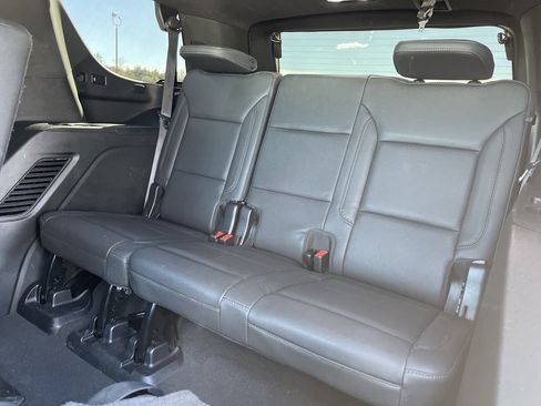 Used 2023 Chevrolet Tahoe Z71 w/ Luxury Package image 38