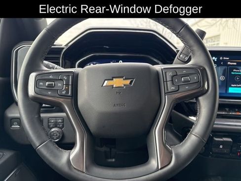 Used 2024 Chevrolet Silverado 2500 High Country w/ Technology Package image 13