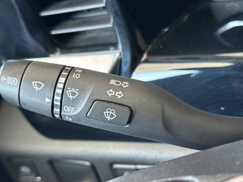 Used 2024 GMC Sierra 1500 SLT image 36