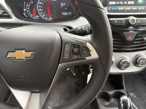 Used 2017 Chevrolet Spark LT FWD image 21