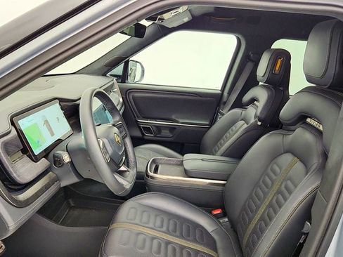 Used 2024 Rivian R1S Adventure AWD/4WD image 21