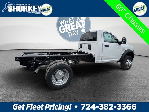 New 2026 RAM 5500 Tradesman w/ Chrome Appearance Group AWD/4WD image 3