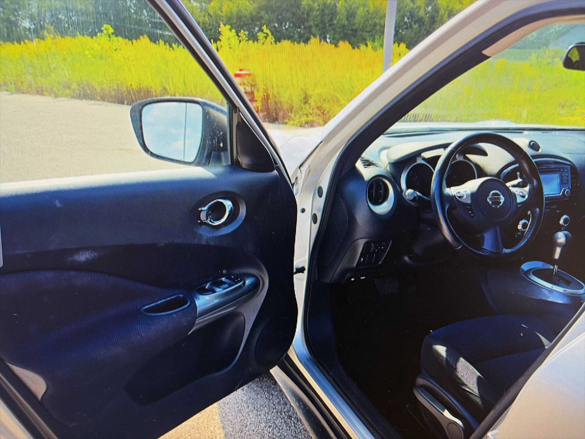 Used 2017 Nissan Juke SV FWD image 7