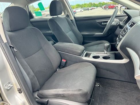 Used 2015 Nissan Altima 2.5 S w/ Power Driver Seat Package FWD image 7