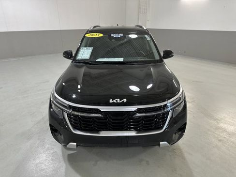 Used 2025 Kia Seltos S image 3