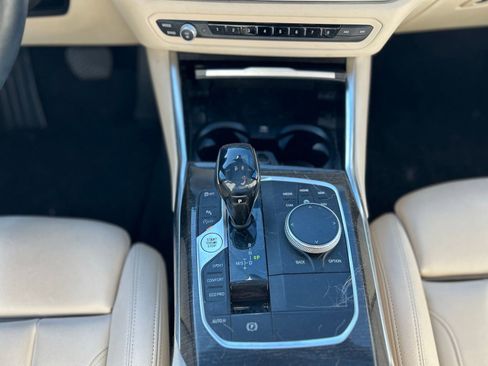 Used 2021 BMW 330i Sedan w/ Premium Package RWD image 19
