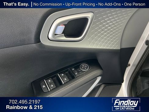 Used 2020 Kia Soul LX image 14