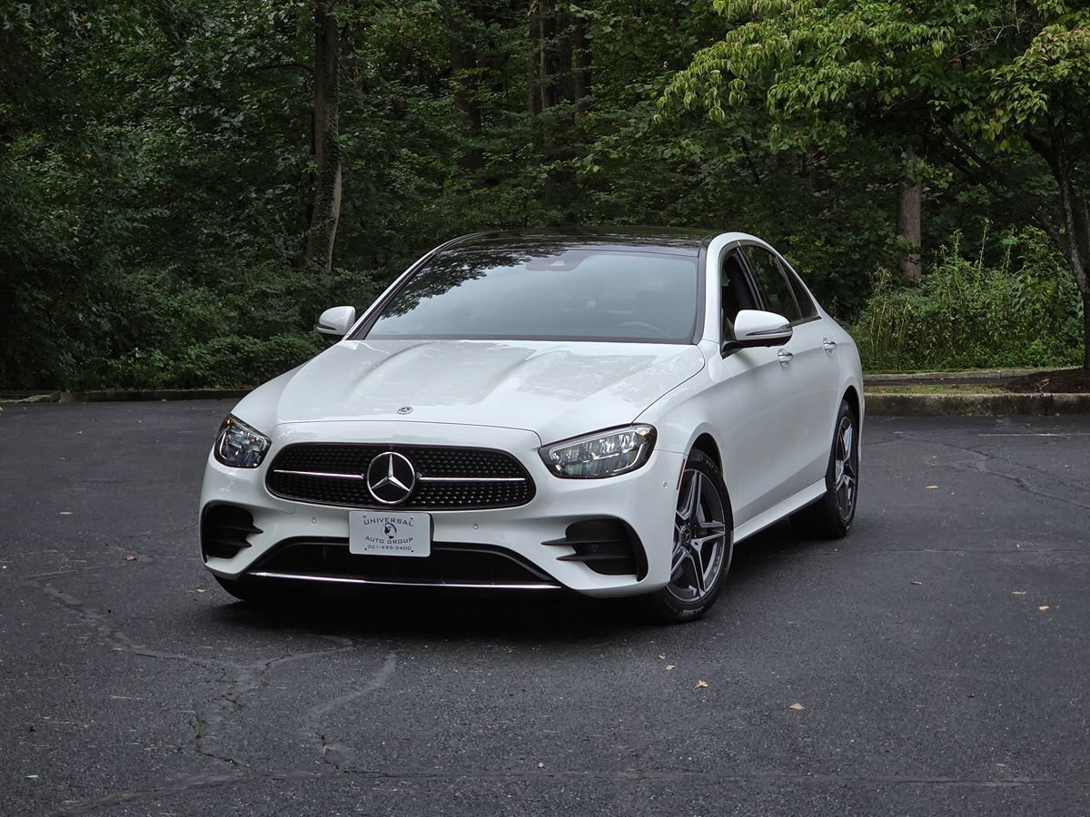 Used 2023 Mercedes-Benz E 350 4MATIC Sedan image 1