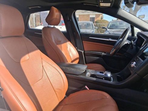 Used 2020 Ford Fusion Titanium FWD image 12