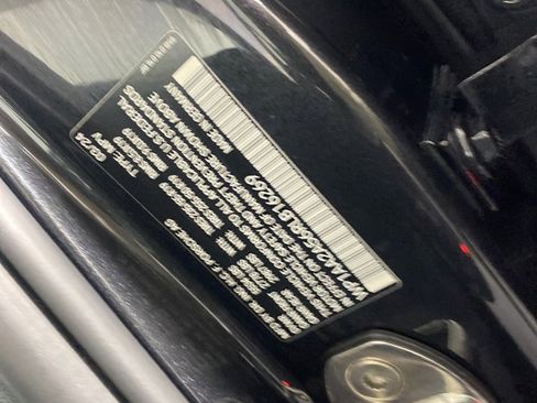 Used 2024 Porsche Macan image 28