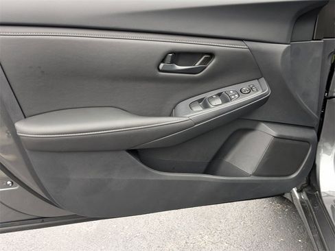 New 2025 Nissan Sentra S image 11