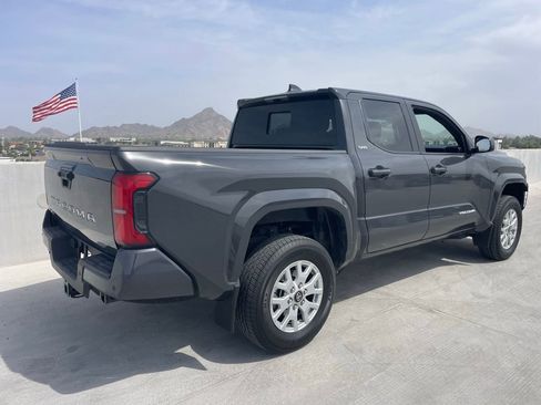 Used 2024 Toyota Tacoma SR5 image 2