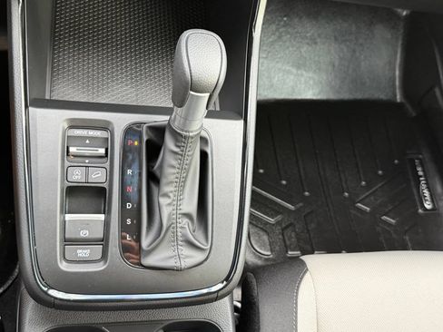 Used 2025 Honda CR-V EX image 25