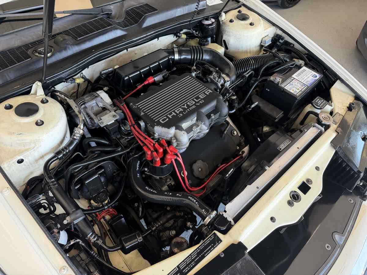Used 1990 Chrysler TC by Maserati FWD image 26