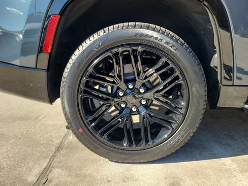 New 2025 Jeep Wagoneer Series II w/ Premium Group I image 23