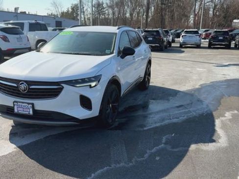 Used 2021 Buick Envision Essence w/ Sport Touring Package image 3