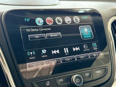 Used 2018 Chevrolet Equinox Premier FWD image 15