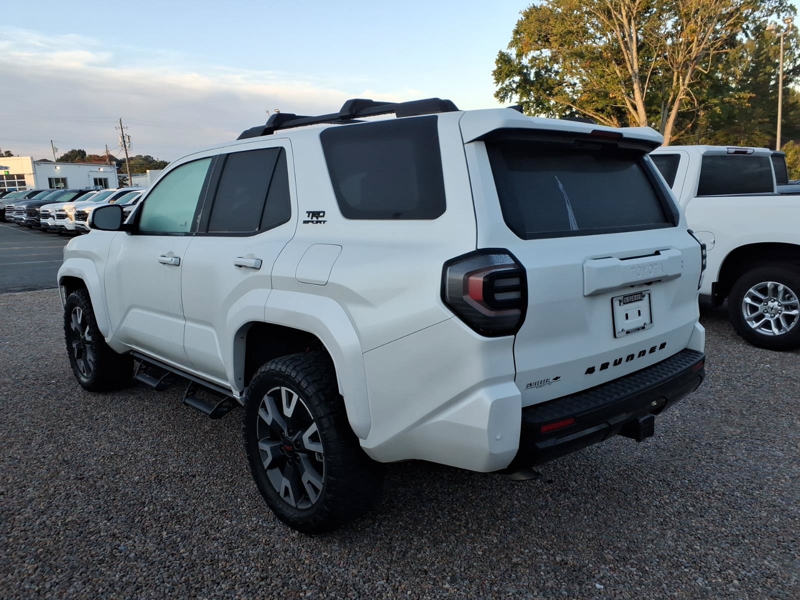Used 2025 Toyota 4Runner TRD Sport AWD/4WD image 5