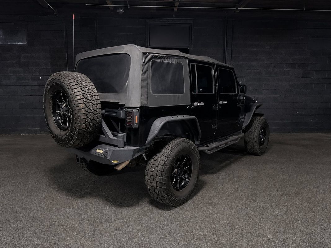 Used 2015 Jeep Wrangler Unlimited Sport w/ Quick Order Package 24S AWD/4WD image 6