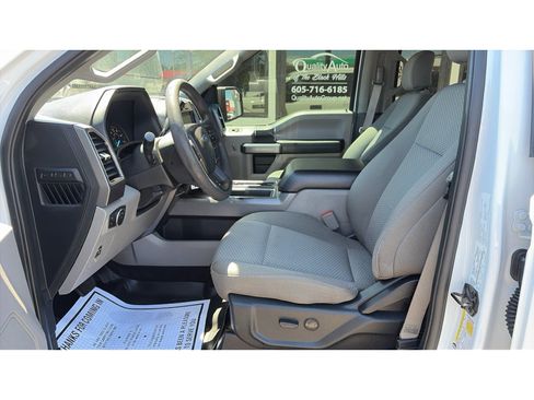 Used 2019 Ford F150 XLT w/ Trailer Tow Package AWD/4WD image 8