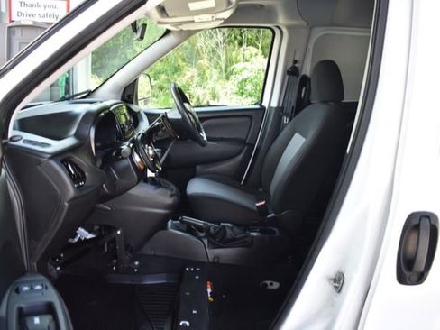 Used 2021 RAM ProMaster City Tradesman FWD image 9