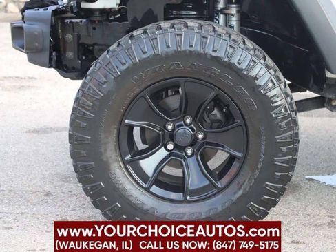 Used 2017 Jeep Wrangler Unlimited Sport w/ Quick Order Package 24S AWD/4WD image 21