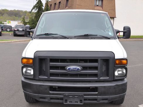 Used 2012 Ford E-250 and Econoline 250 w/ Commercial Cargo Van Pkg image 3