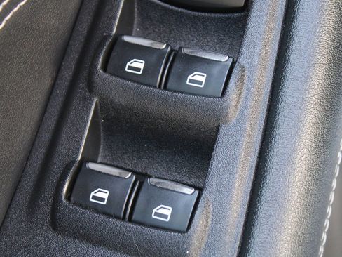 Used 2024 Ford Edge Titanium image 20