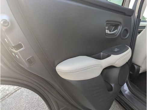 Used 2025 Honda HR-V EX-L image 16