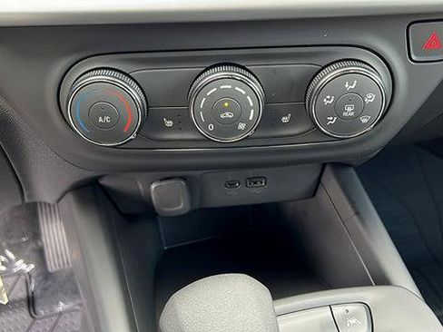 New 2026 Chevrolet Trax RS image 20