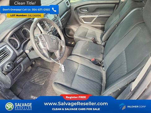 Used 2017 Nissan Titan SV RWD image 9