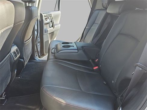 Used 2021 Toyota 4Runner TRD Off-Road Premium image 13