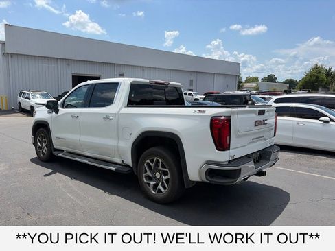 Used 2023 GMC Sierra 1500 SLT w/ SLT Premium Plus Package AWD/4WD image 4