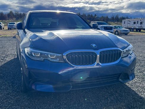 Used 2022 BMW 330i Sedan w/ Premium Package 2 image 2