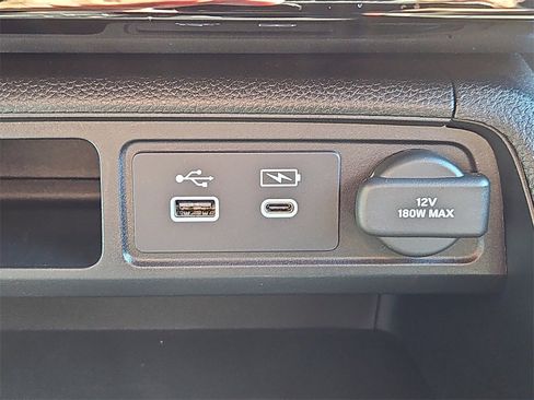 Certified 2025 Honda Pilot Sport image 16