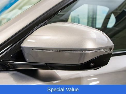 Used 2025 BMW 750e xDrive AWD/4WD image 10