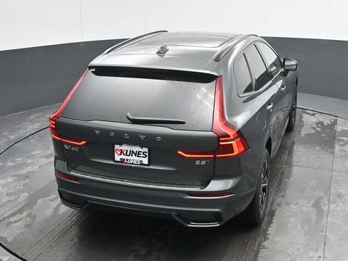 New 2026 Volvo XC60 B5 Core w/ Protection Package Premier image 30