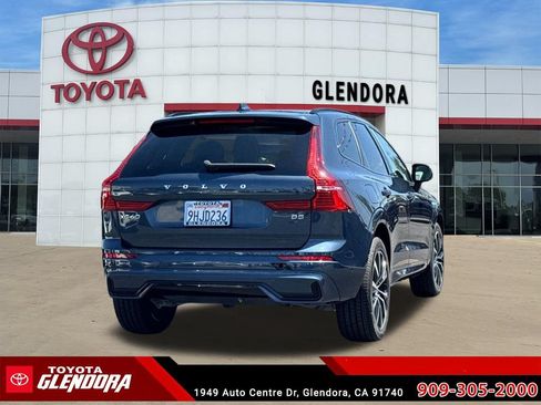 Used 2023 Volvo XC60 B5 Plus w/ Climate Package FWD image 10