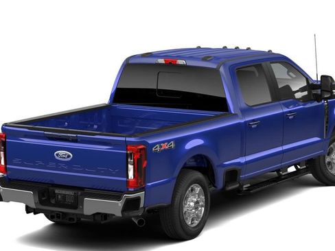 New 2026 Ford F250 XLT w/ XLT Premium Package AWD/4WD image 3