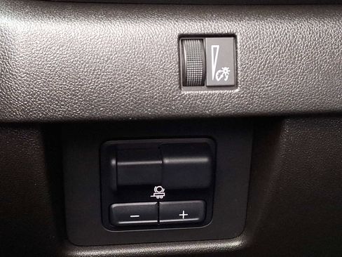 Used 2024 Chevrolet Colorado Trail Boss w/ Advanced Trailering Package image 25