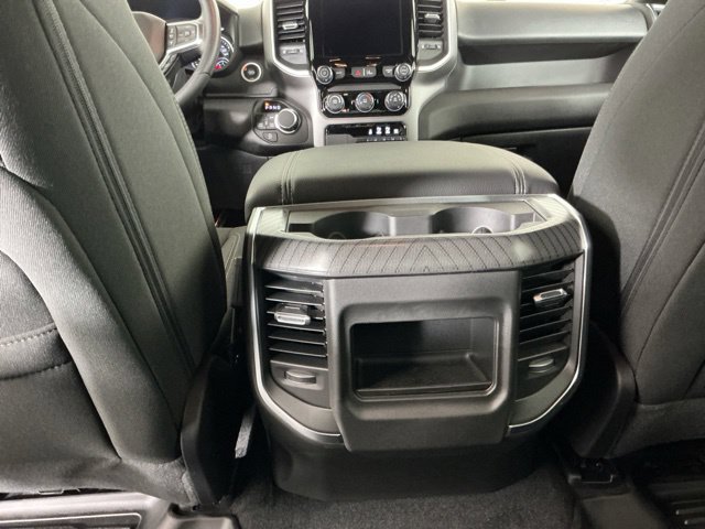 Used 2026 RAM 1500 Express AWD/4WD image 24