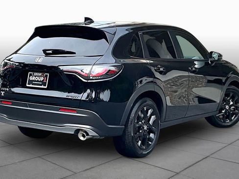 Used 2025 Honda HR-V Sport image 45